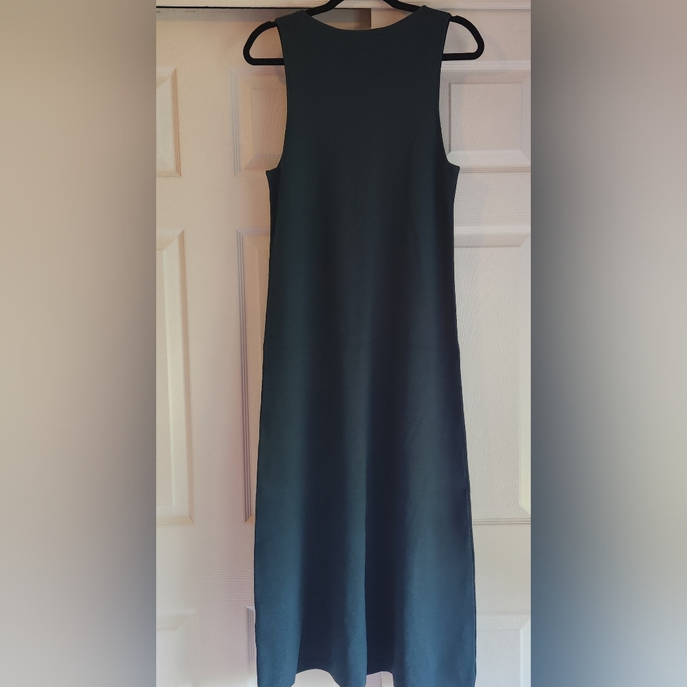 Women's Green Maxi Dress by Banana Republic Size Medium. NWT